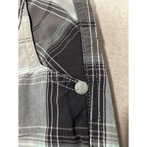 Mens Lululemon Shorts Comic Strip Print Athletic Active Gym Casual Check Size 36 - Picture 2 of 9